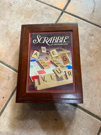  Scrabble “Vintage Game Collection” Wooden Bookshelf Edition
