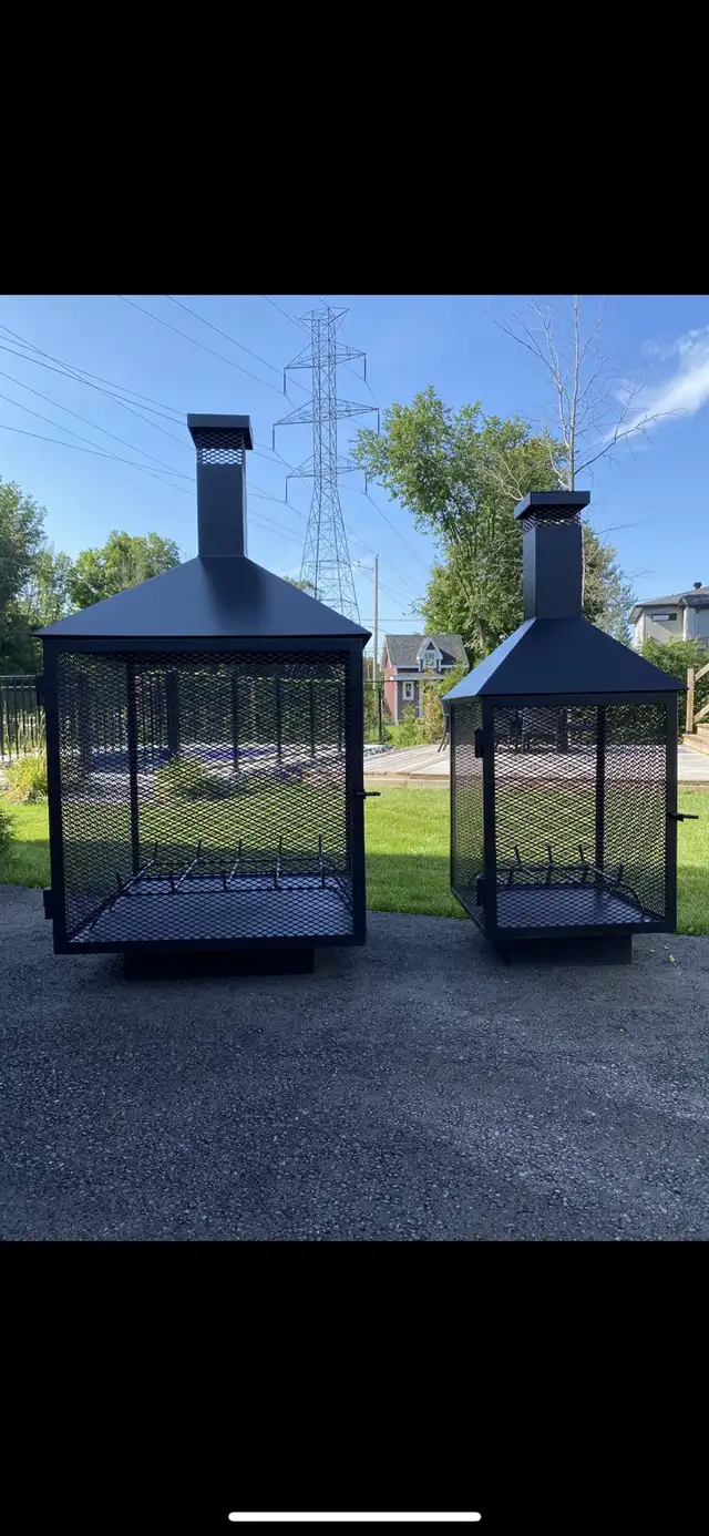 Foyer extérieur  in Fireplace & Firewood in Lanaudière - Image 10