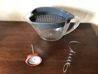 Gravy Fat Separator, Meat Thermometer & Poultry Lacer- LIKE NEW!, View more