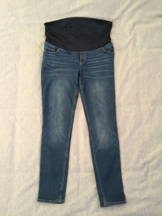 Jeans de maternité in Women's - Maternity in Longueuil / South Shore - Image 2