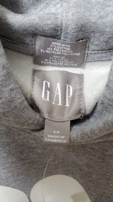 Unisex GAP hoodie brand new in Other in Kitchener / Waterloo - Image 3