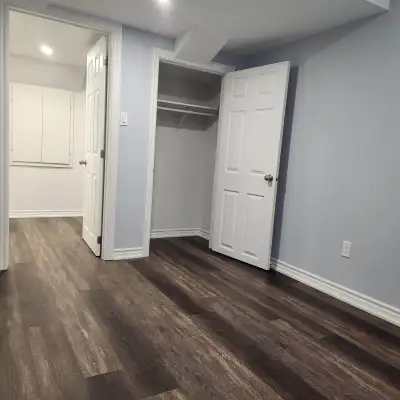 very clean and Stunning 2-bedroom basement with Sep Entrance for lease. Full bathroom with pots ligh...