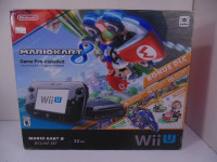Wii U System 32GB Mario Kart 8 Deluxe Set in Box
