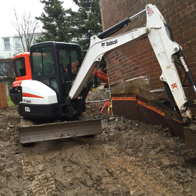 Professional Landscaping and Excavation in Excavation, Demolition & Waterproofing in Bedford - Image 4