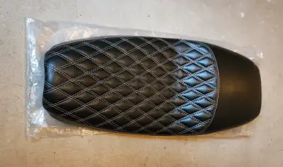 This item has only been used for a very short period of time. The seat is like new!!! It was mounted...