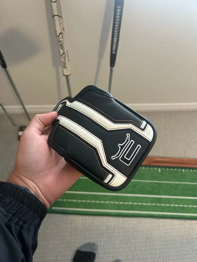 Taylormade Spider CB Left Handed Putter 35.5” in Golf in Ottawa - Image 7