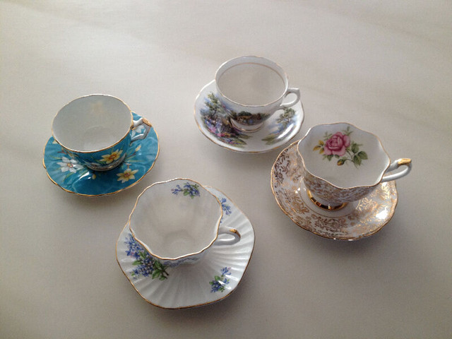 Royal Vale Bone China Made in England Tea Cup and Saucer | Arts &  Collectibles | Vernon | Kijiji