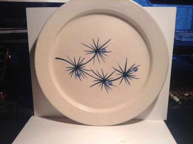 Vintage Ceramic Plate Canada BC in Arts & Collectibles in Vancouver