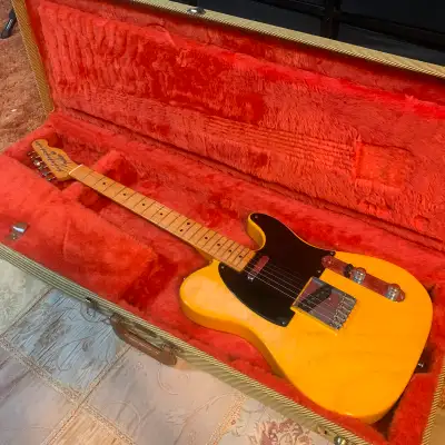 Fender AVRI 52 Telecaster, View more