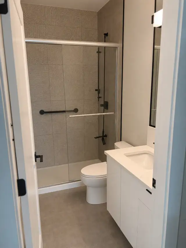 modern 2 bedroom basement suite for rent in Long Term Rentals in Abbotsford - Image 4