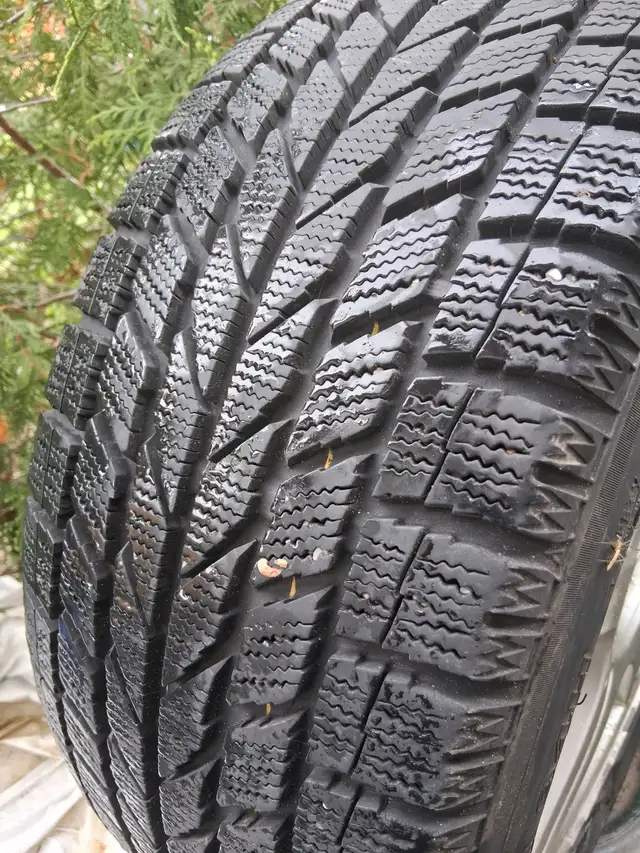 VW Aluminum Mag Rims with Toyo Snow Tires in Tires & Rims in Oshawa / Durham Region - Image 4