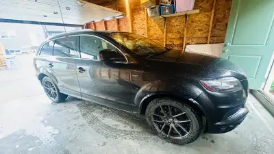 This 2013 Audi Q7 3.0T is a sophisticated and reliable SUV that has been well-maintained and remains...