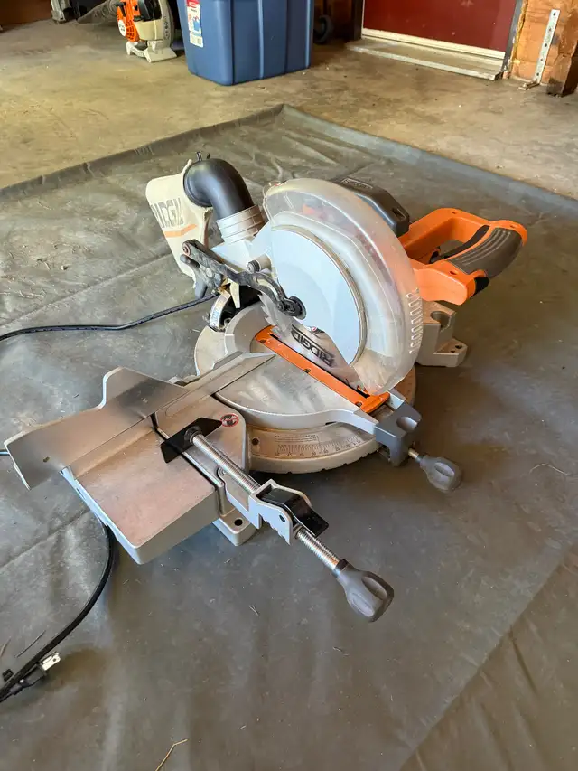10” Rigid Miter Saw in Power Tools in Strathcona County - Image 3