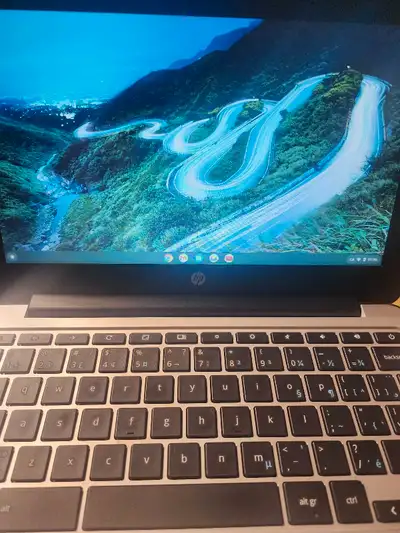 hp 11" chrome book , View more