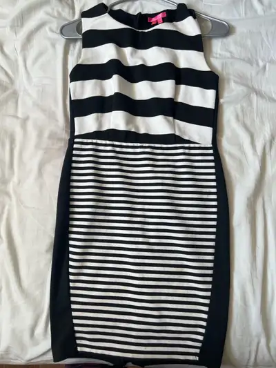  Women’s dress, View more