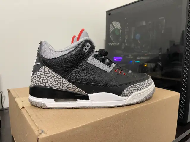 Air Jordan 3 Black Cement 2018 size 10.5 in Men's Shoes in City of Toronto - Image 2