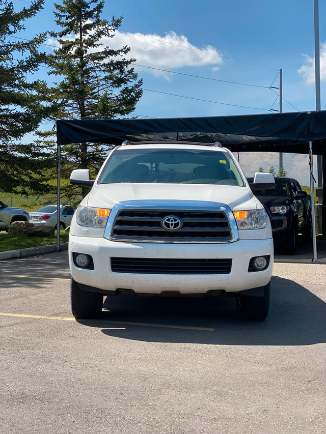 2017 Toyota Sequoia  in Cars & Trucks in Calgary