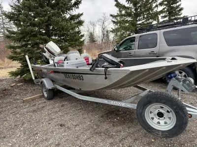 2011 Lowe Aluminum Jet Boat – 70HP Johnson Jet – Ready for the River $12,900 Located in Southern Alb...