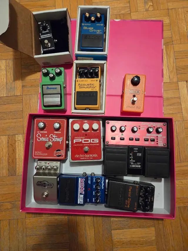 Pedals and pedalboard for sale. in Amps & Pedals in City of Toronto - Image 2