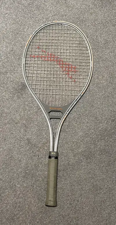 Slazenger ultralight Jimmy Connors Power 3 Tennis Rack 4 3/8 inch grip (L3) Lightweight Airlite allo...