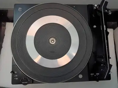 Dual 1210 turntable for parts/repair, View more