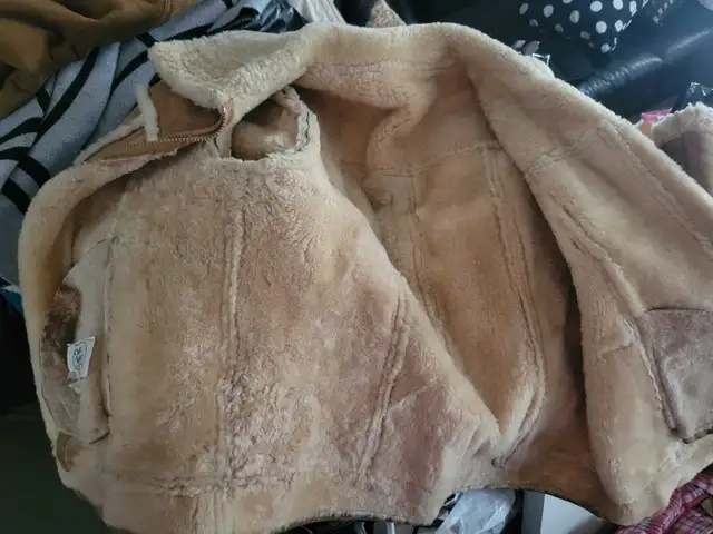 Great condition Vintage Jonathan Christopher Shearling jacket in Men's in City of Toronto - Image 5