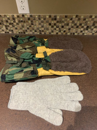 Genuine US Military Gloves