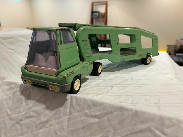 Vintage 1968 Tonka Car Carrier No.96 Toy Truck in Toys & Games in Oakville / Halton Region - Image 2