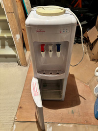 Sunbeam water dispenser with mini fridge