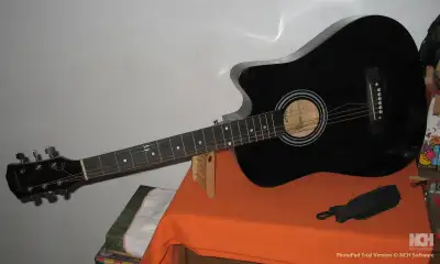 Acoustic Guitar Rosefinch Akari AGT16 Needs String Black Beauty, View more