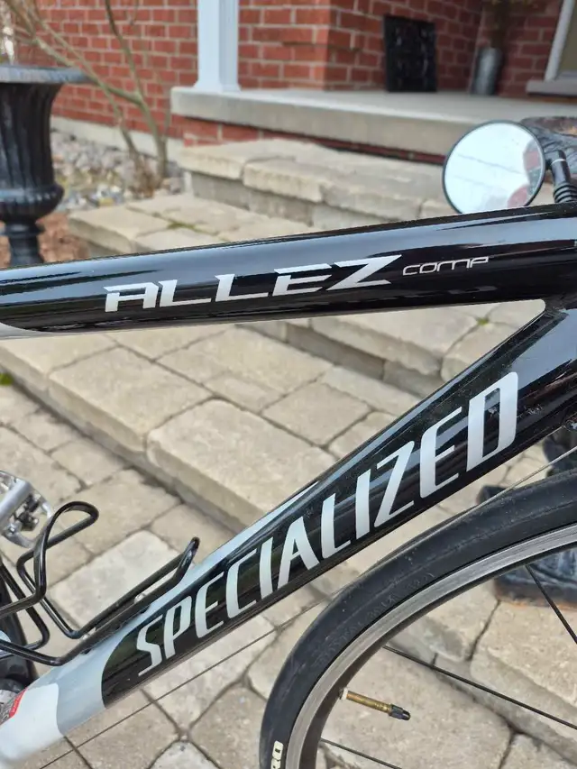 Specialized Allez Comp road bike in Road in Kawartha Lakes - Image 2