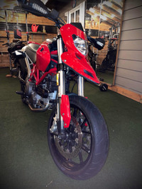 Ducati HyperMotard796 2011