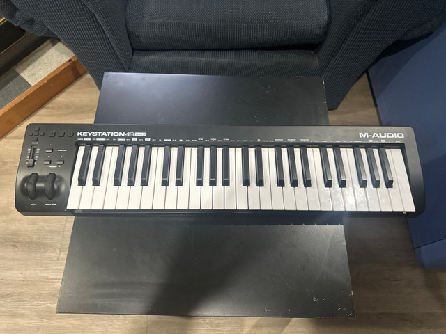 Midi keyboard 49 keys   in Pianos & Keyboards in Hamilton