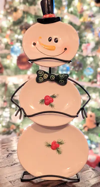 Christmas plates., View more