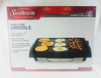 BRAND NEW IN BOX - FAMILY SIZE GRIDDLE - Excellent Gift!!
