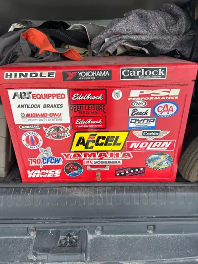 Beach 13 drawer old style steel toolbox c/w key, View more