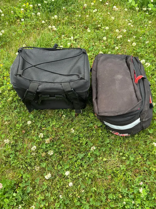 Bike bags for sale for $12-$15 each or all for $40 in Clothing, Shoes & Accessories in Moncton - Image 5