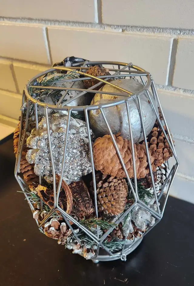 Christmas pot pourri decor in Holiday, Event & Seasonal in Ottawa - Image 4