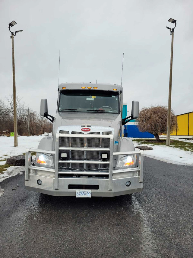 2018 Peterbilt  in Heavy Trucks in Belleville