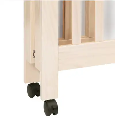 Awesome portable mini crib. Used for one child. Great for taking into cottage or grandparents sleep-...