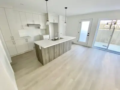 3 ½ construction neuve 2025, domaine sur le vert, 1225$ 1er janvier ou mi-janvier ou 1er février, au...