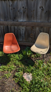 Herman Miller Eames Molded Fibreglass Chairs - $100