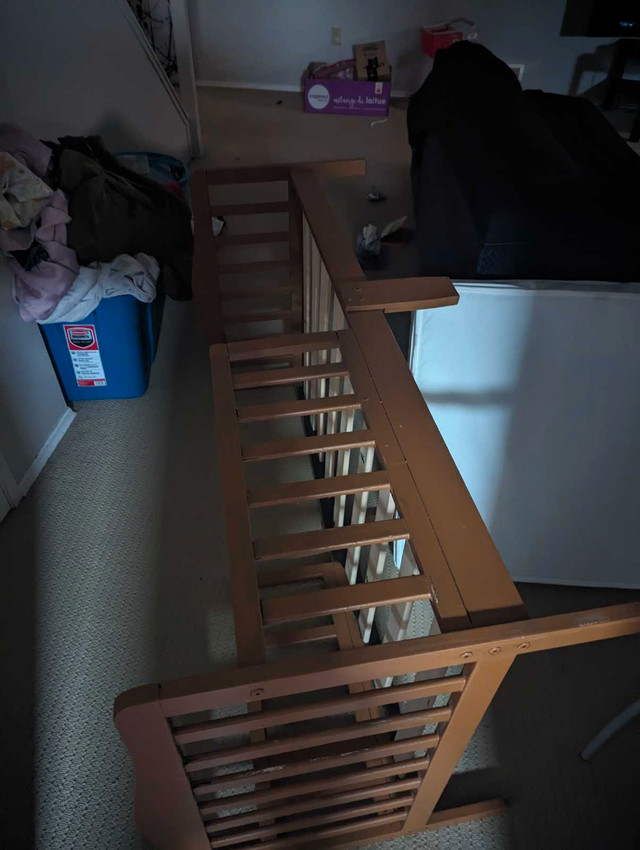 Toddler bed in Cribs in Edmonton - Image 3