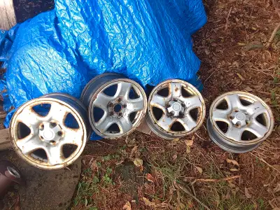 OBO five bolt pattern, only three center caps. Ready for your tires, available today. Came off an ol...