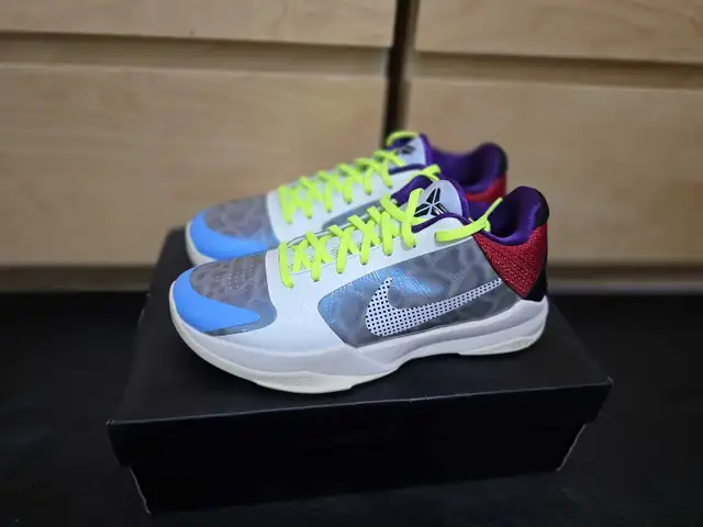 Kobe 5 PJ Tucker size 8 in Men's Shoes in Mississauga / Peel Region - Image 2