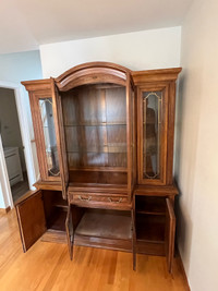 Free delivery used beautiful Vintage Wooden China Cabinet City of Toronto Toronto (GTA) Preview