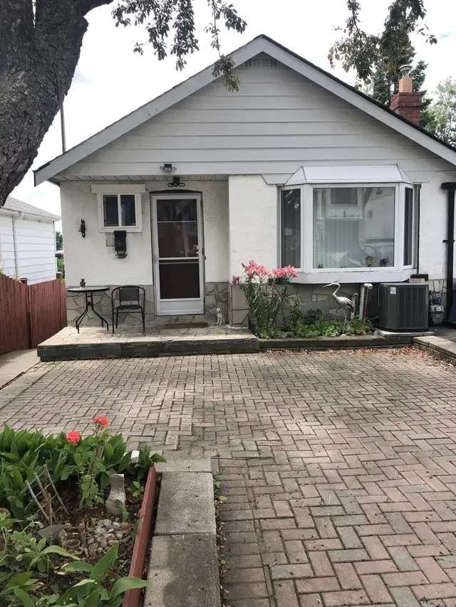 Furnished Room for Rent