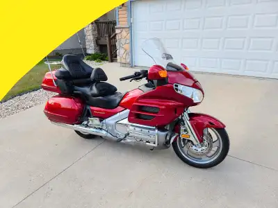 2003 Honda Goldwing GL1800 Fully loaded with the optional ABS brakes All services up to date New bat...