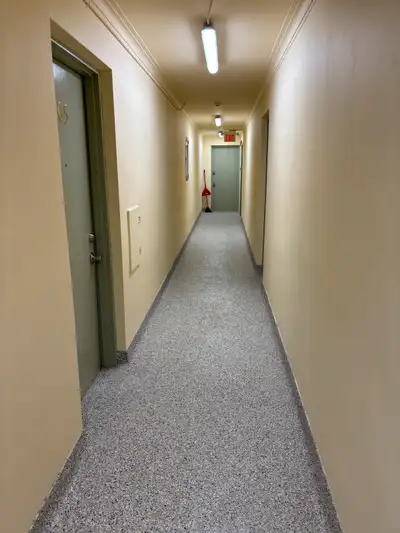 ****NEWLY RENOVATED 3 BEDROOMS****