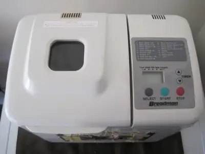 TR-510 Breadman Breadmaker / Westbend Slowcooker / Juicer, View more